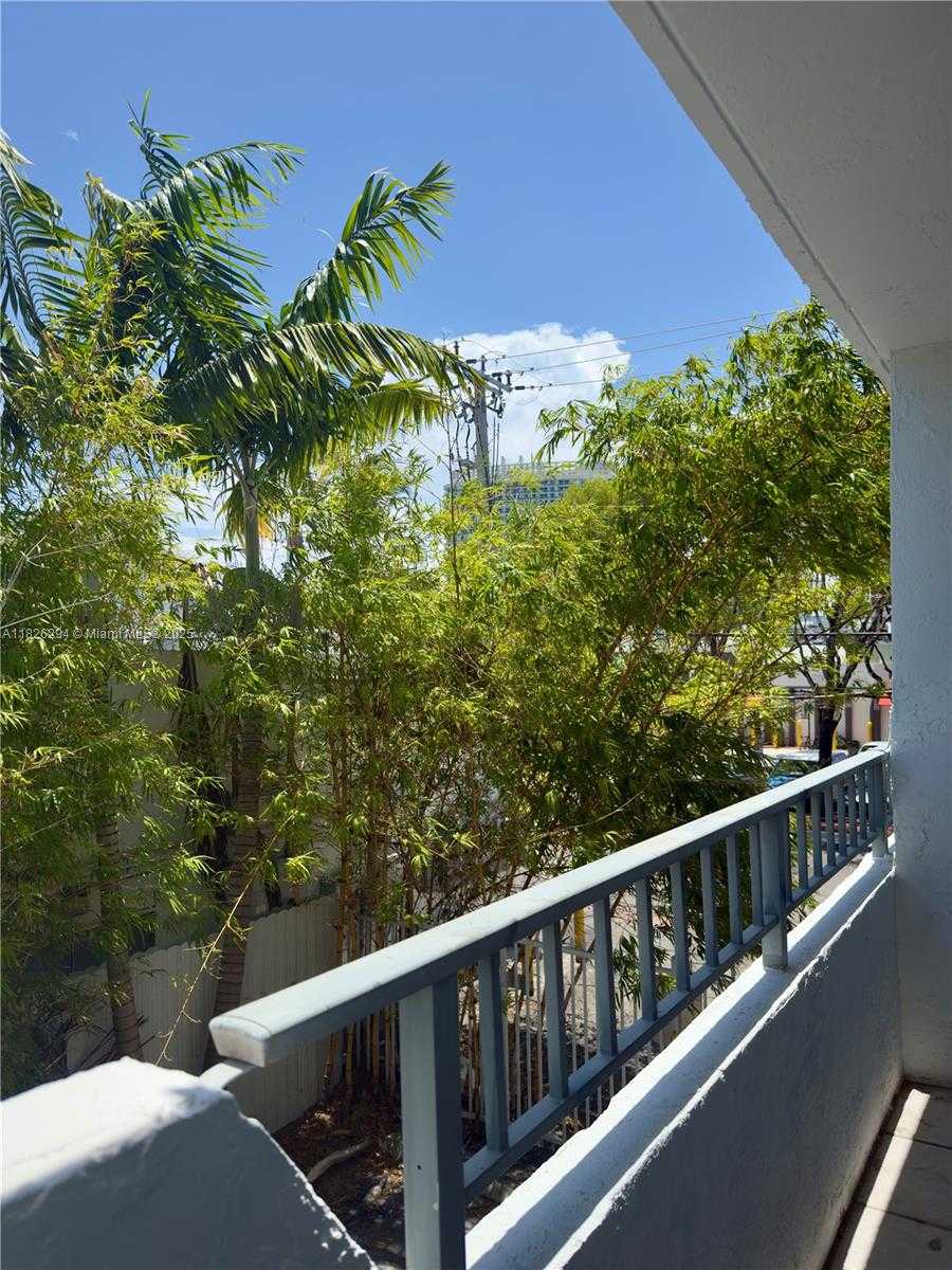 Small Image of 1610 LENOX AVE #215, Miami Beach Number 11