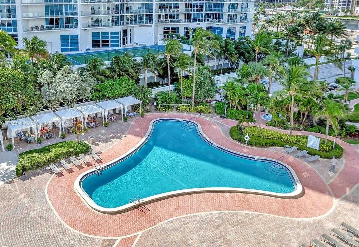 Small Image of 3001 SOUTH OCEAN DR #1427, Hollywood Number 3
