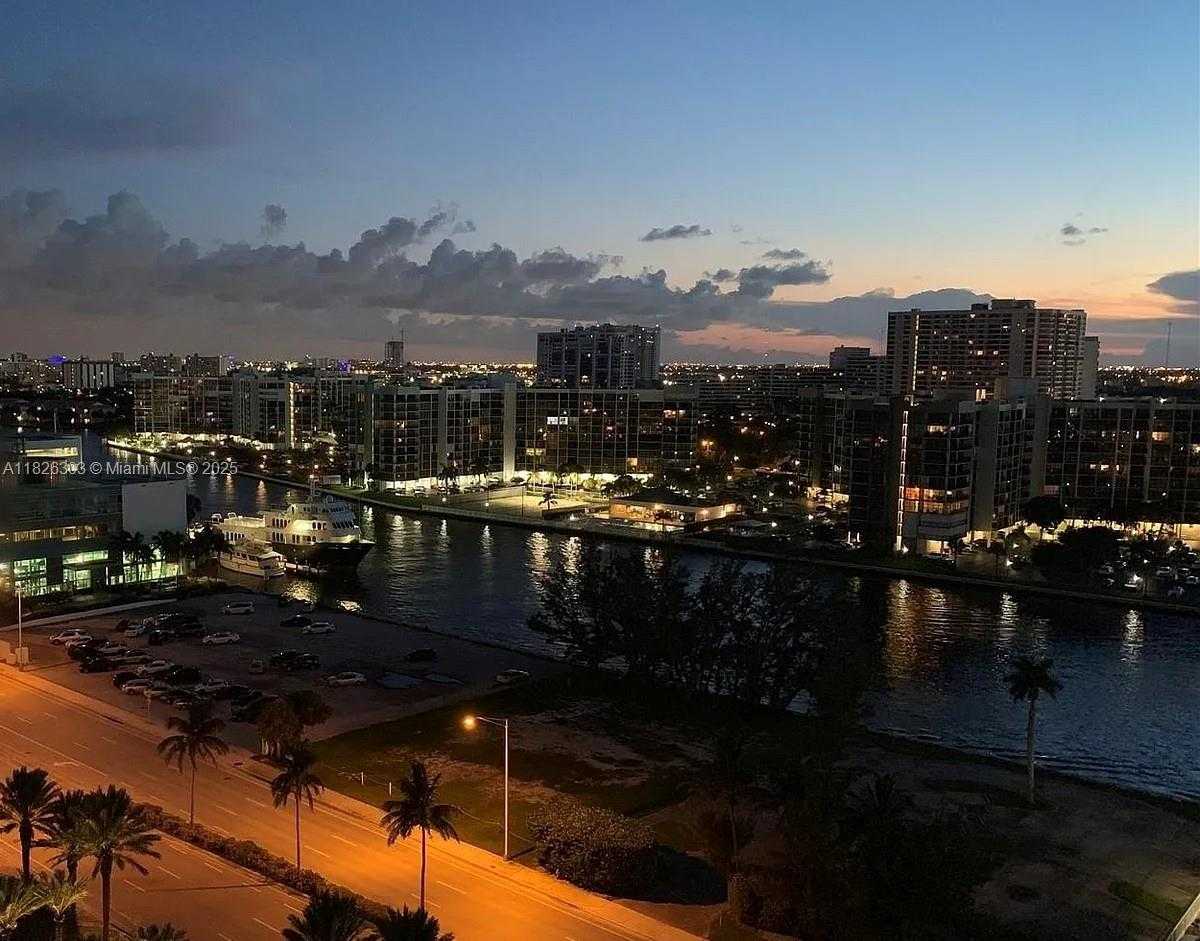 Small Image of 3001 SOUTH OCEAN DR #1427, Hollywood Number 40
