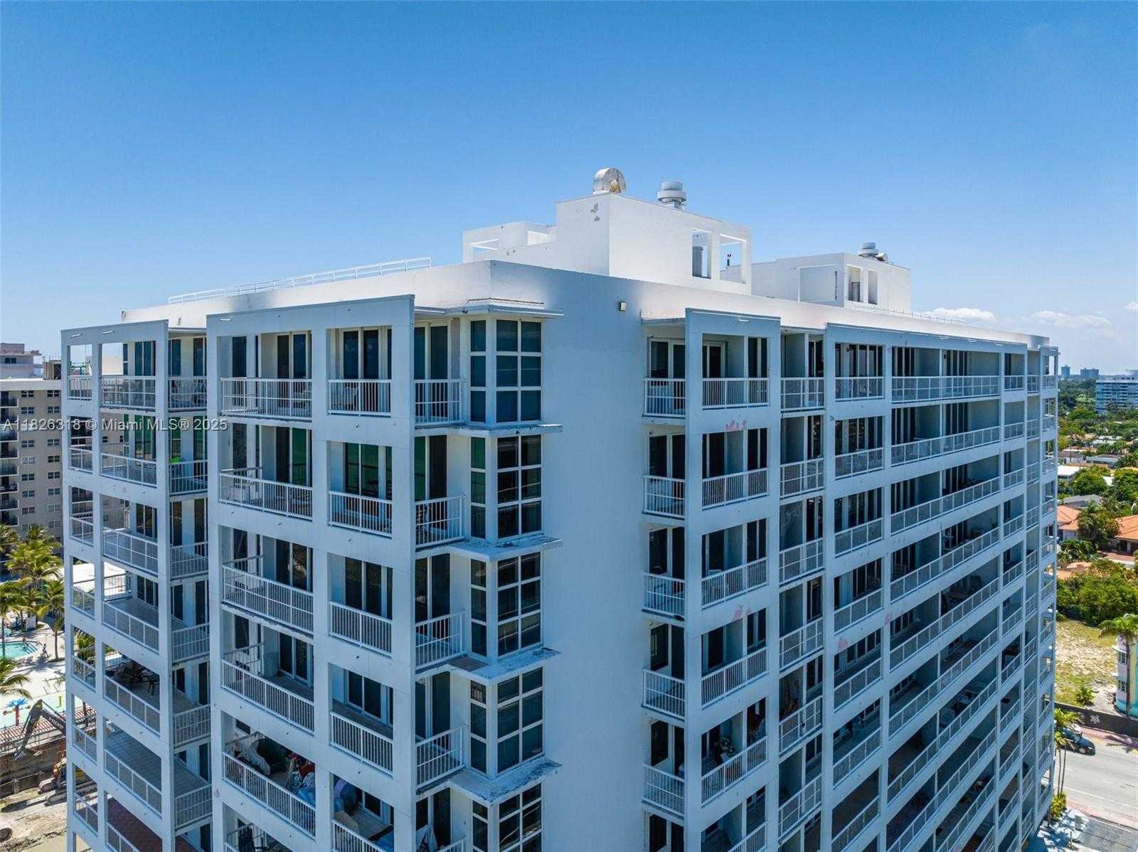 Small Image of 9341 COLLINS AVE #1204, Surfside Number 36