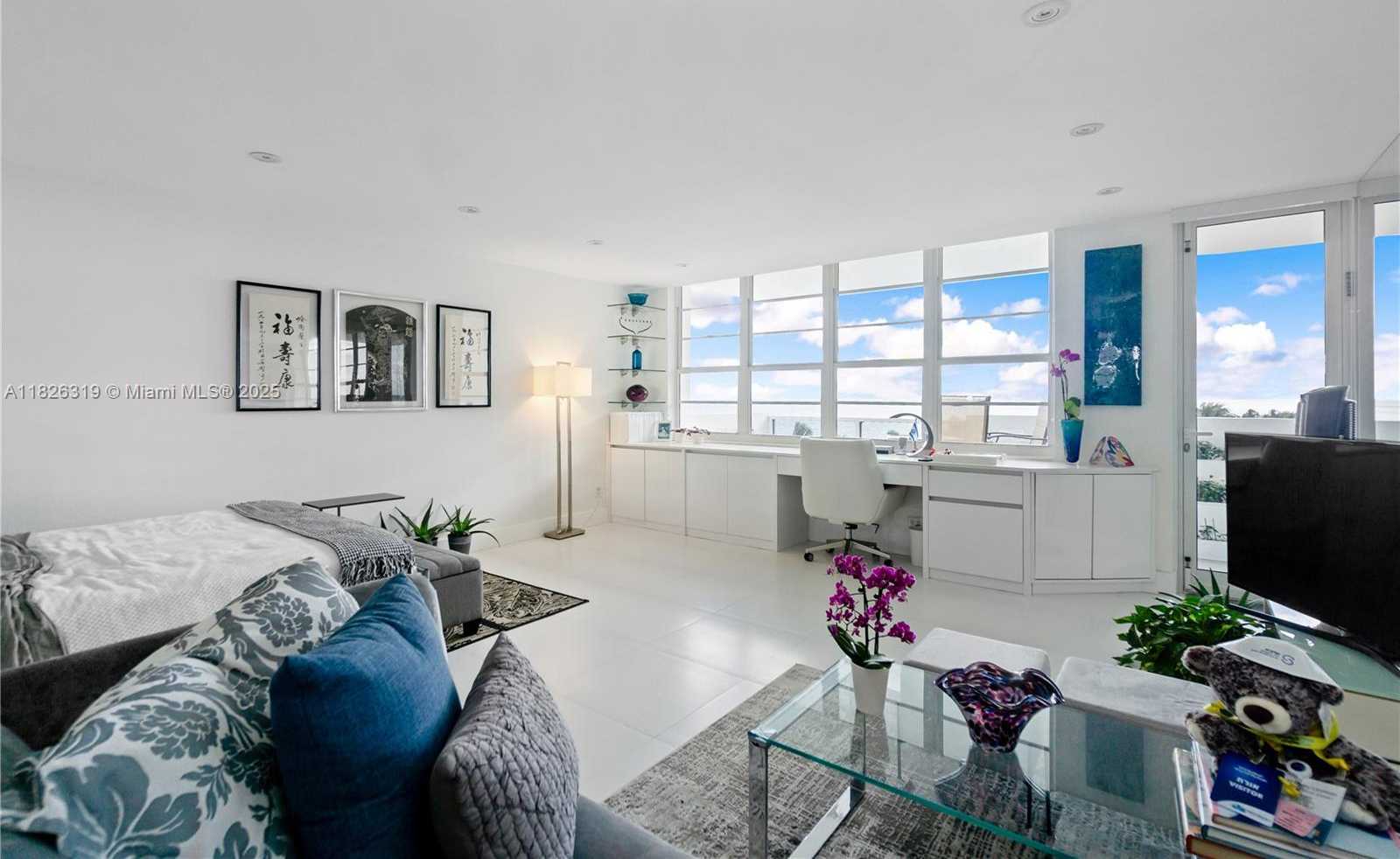 Small Image of 100 LINCOLN RD #646, Miami Beach Number 3