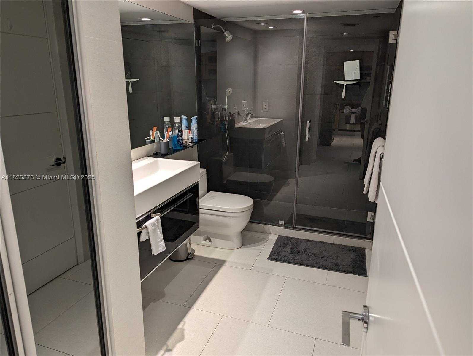 Small Image of 2101 BRICKELL AVE #1104, Miami Number 2