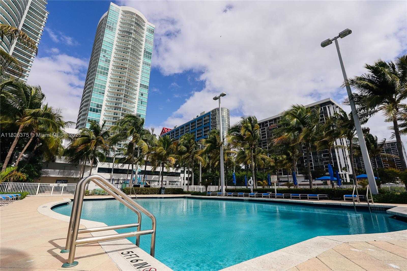 Small Image of 2101 BRICKELL AVE #1104, Miami Number 21
