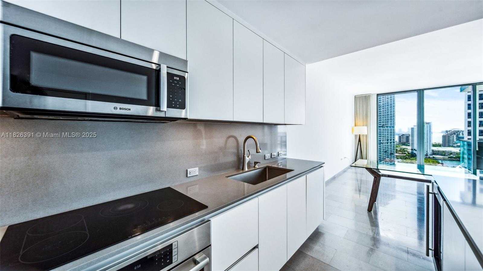 Small Image of 68 SOUTH EAST 6TH ST #1605, Miami Number 11
