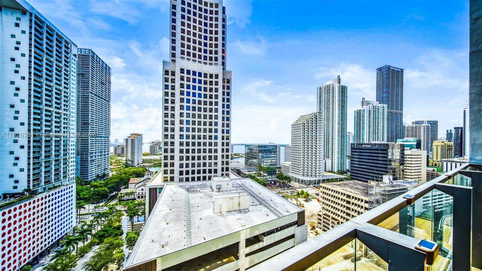 Small Image of 68 SOUTH EAST 6TH ST #1605, Miami Number 14