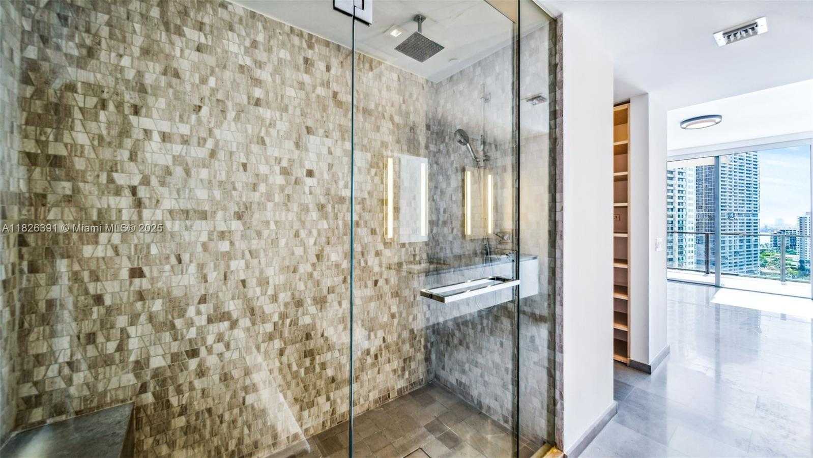 Small Image of 68 SOUTH EAST 6TH ST #1605, Miami Number 23
