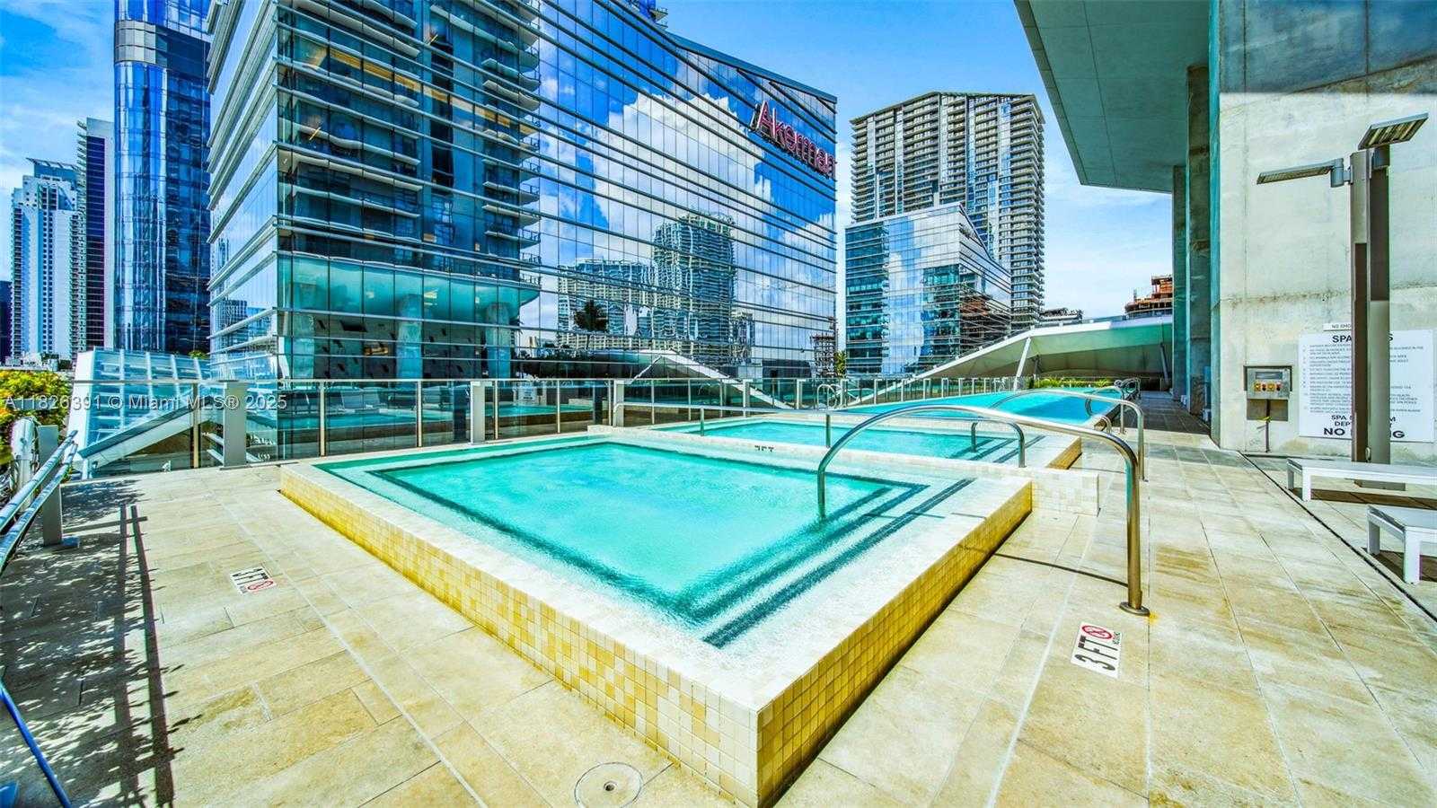 Small Image of 68 SOUTH EAST 6TH ST #1605, Miami Number 26