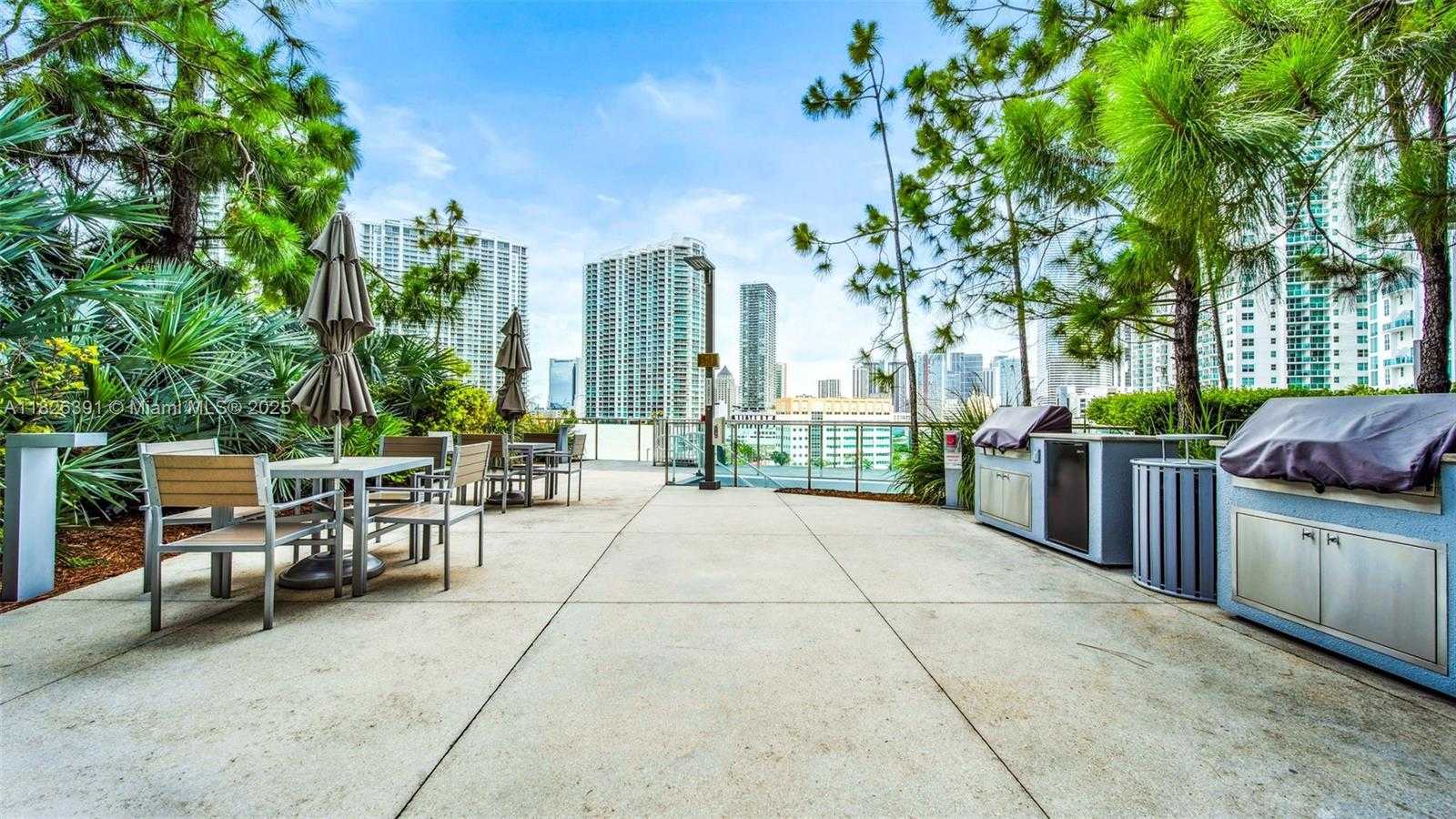 Small Image of 68 SOUTH EAST 6TH ST #1605, Miami Number 29