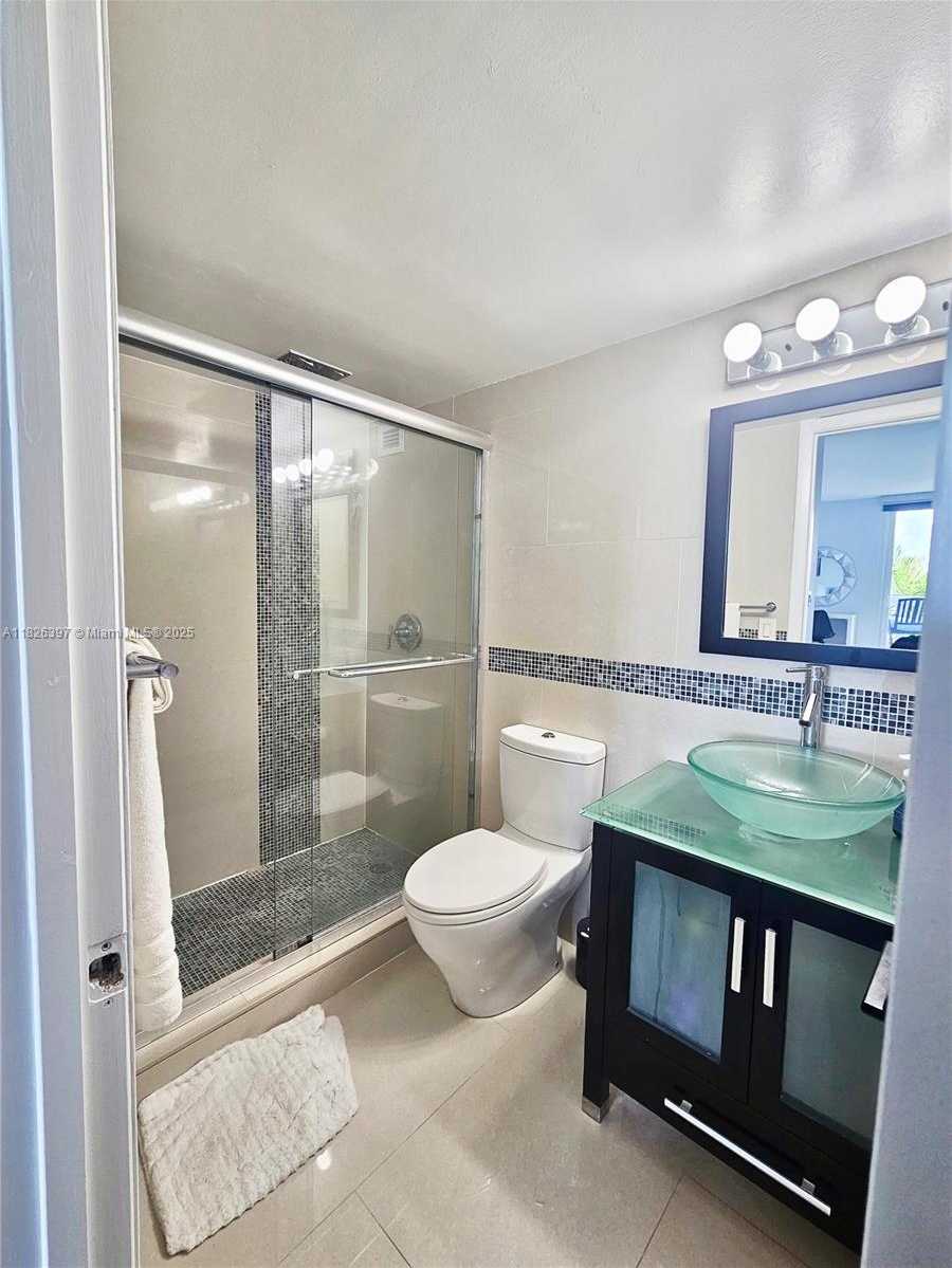 Small Image of 1020 MERIDIAN AVE #612, Miami Beach Number 5