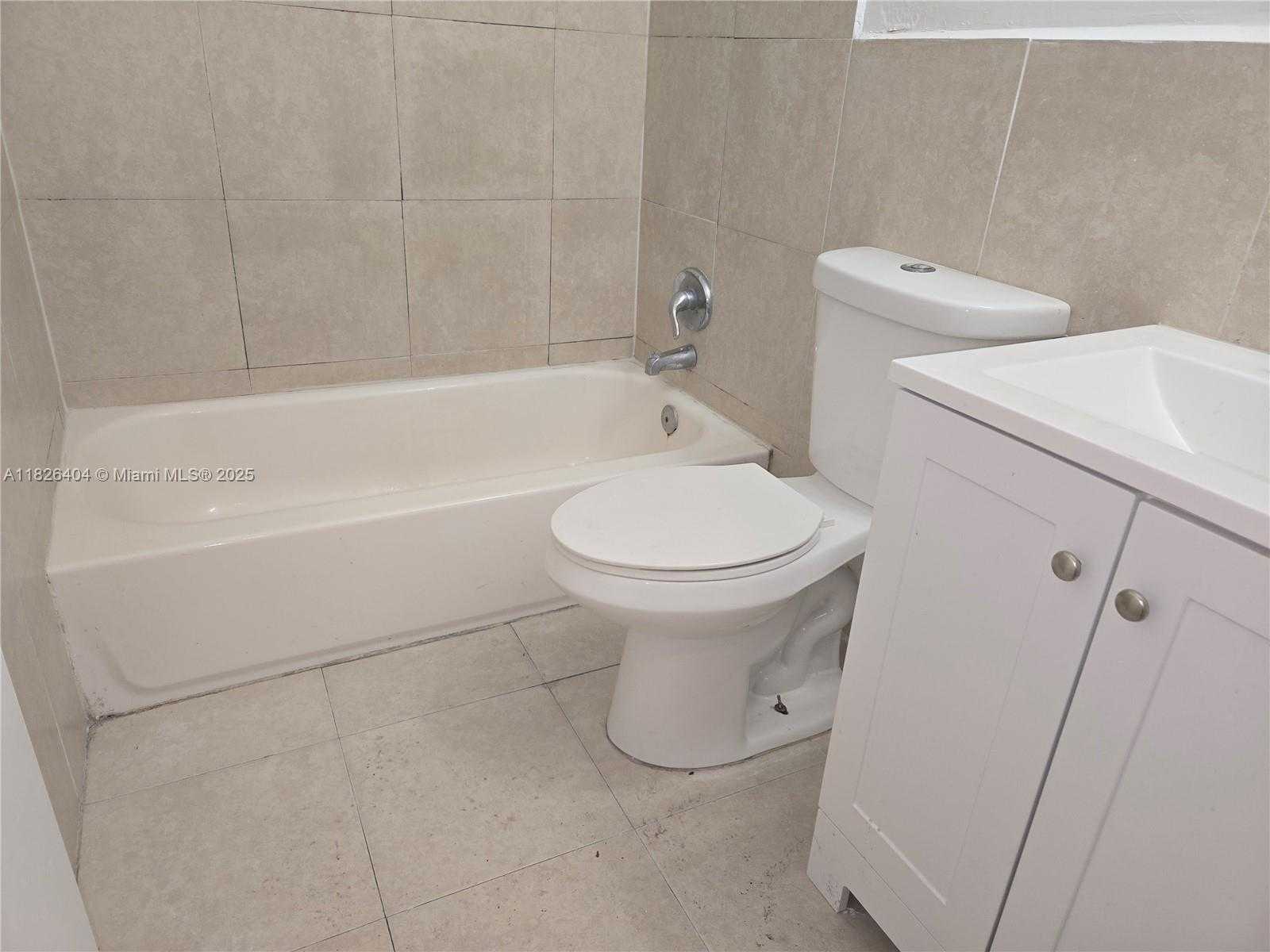 Small Image of 2150 NORTH WEST 93RD ST, Miami Number 10