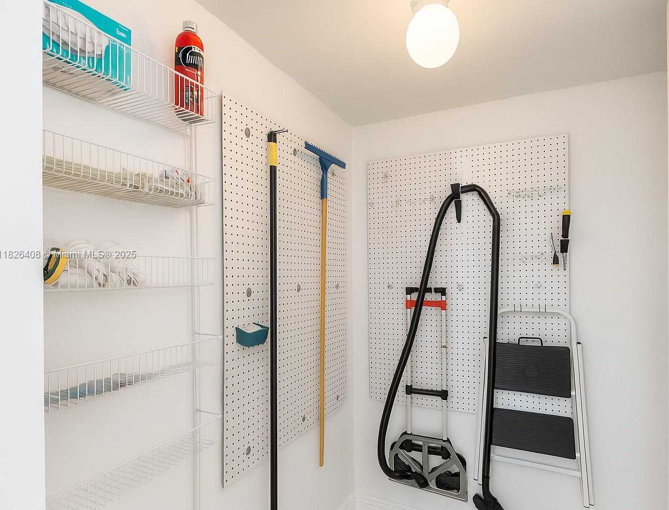 Small Image of 350 SOUTH MIAMI AVE #1206, Miami Number 18