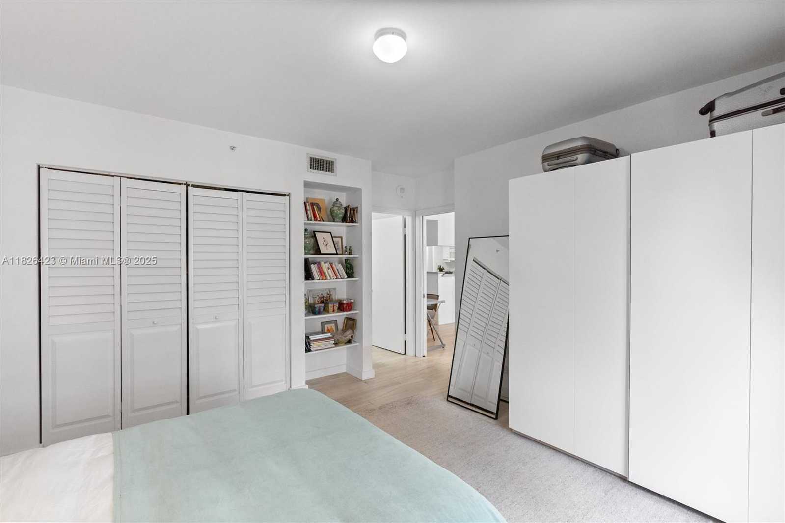 Small Image of 701 BRICKELL KEY BLVD #1408, Miami Number 23