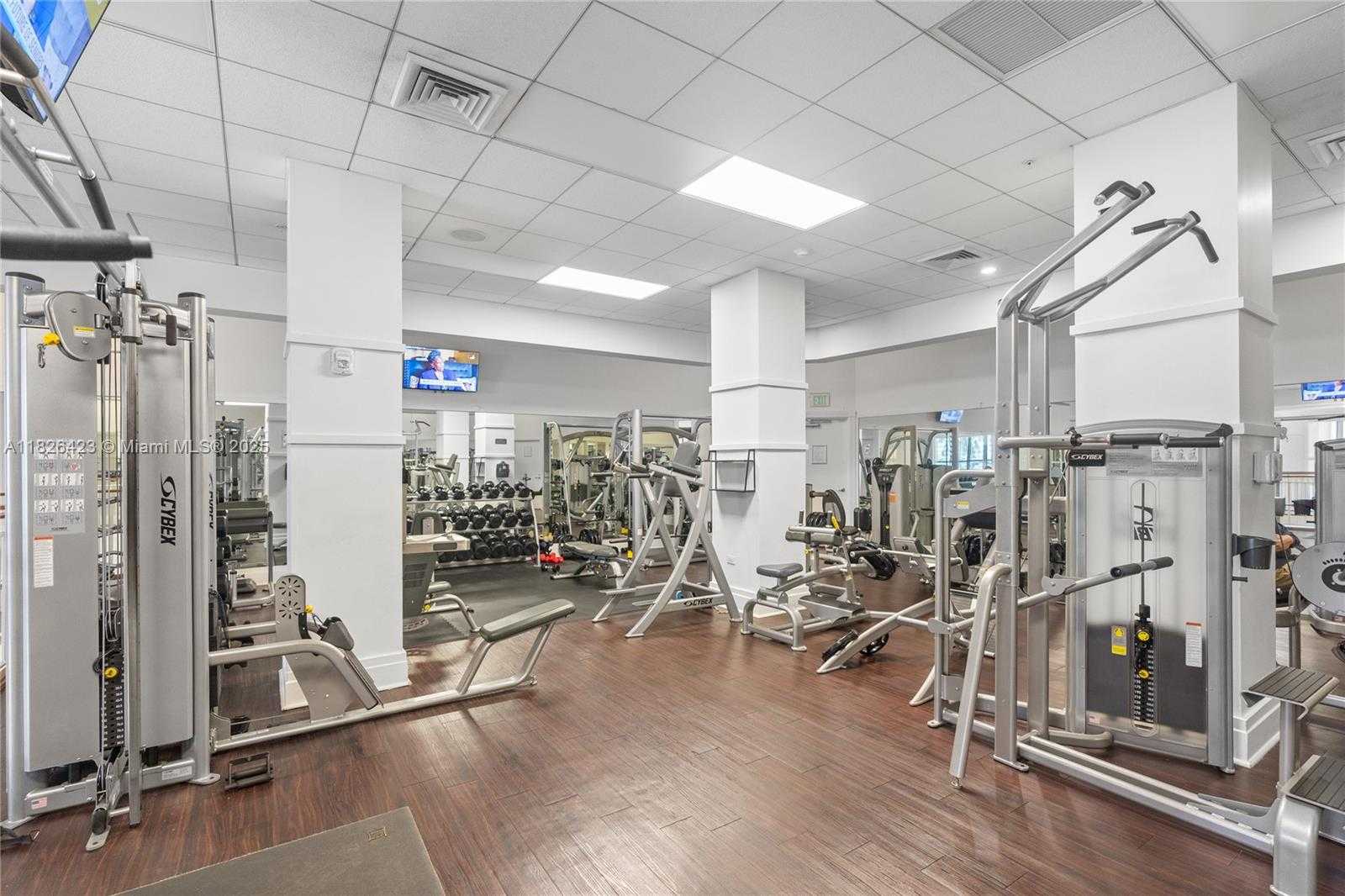 Small Image of 701 BRICKELL KEY BLVD #1408, Miami Number 28