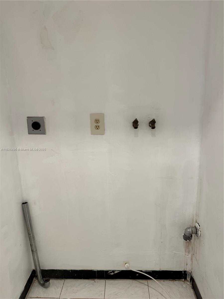 Small Image of 2851 NORTH EAST 183RD ST #1903E, Aventura Number 18