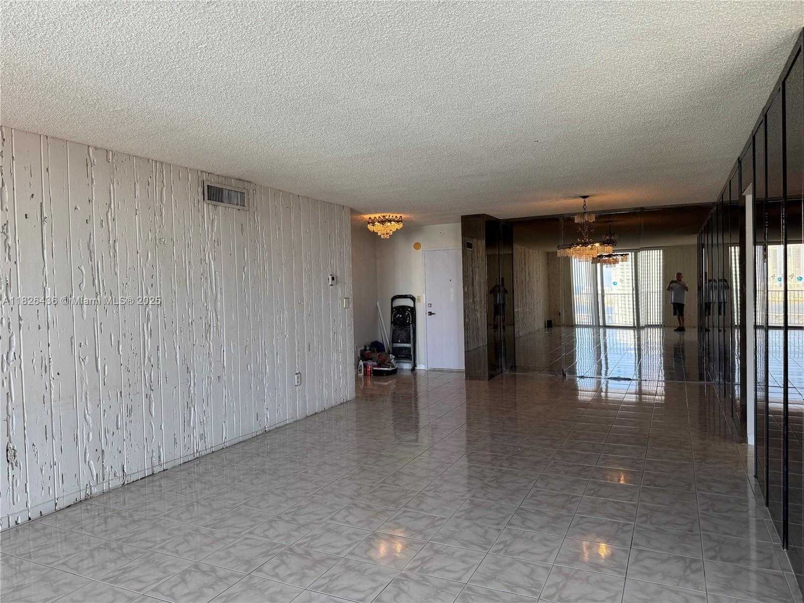 Small Image of 2851 NORTH EAST 183RD ST #1903E, Aventura Number 2