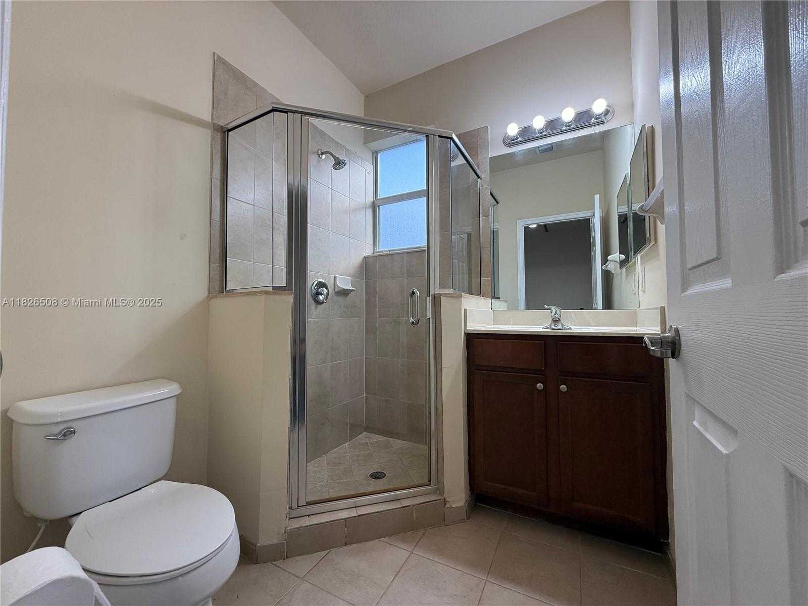 Small Image of 17067 SOUTH WEST 93RD ST #Studio, Miami Number 2