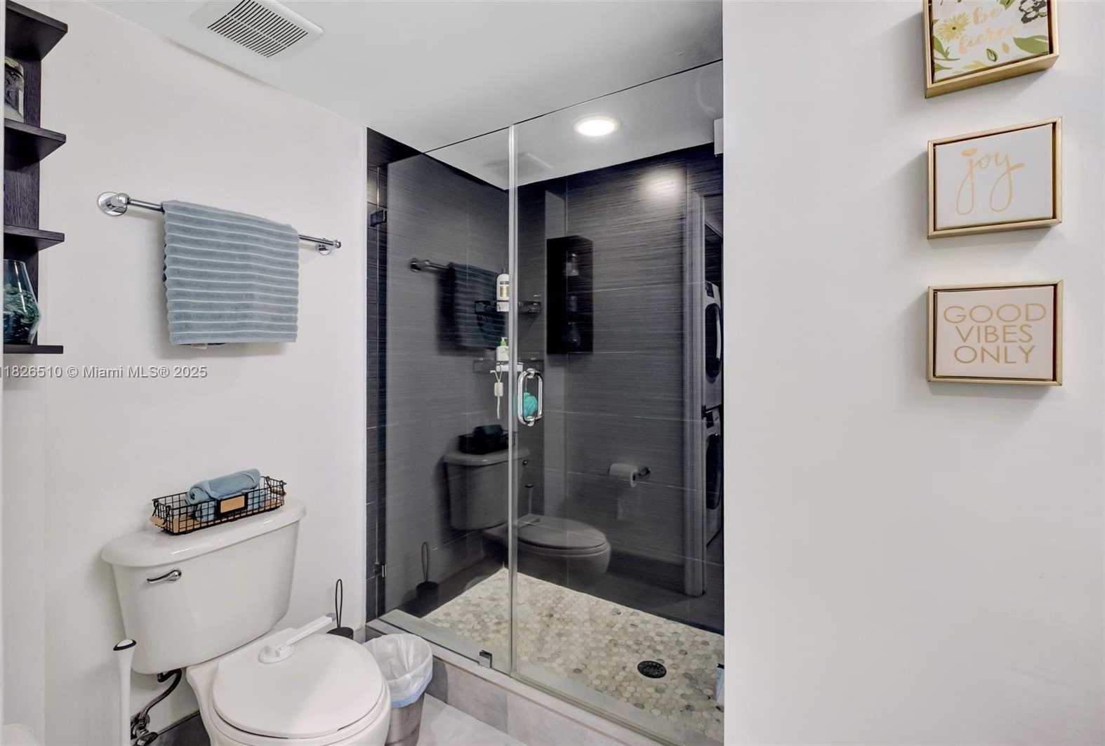 Small Image of 1155 BRICKELL BAY DR #403, Miami Number 11