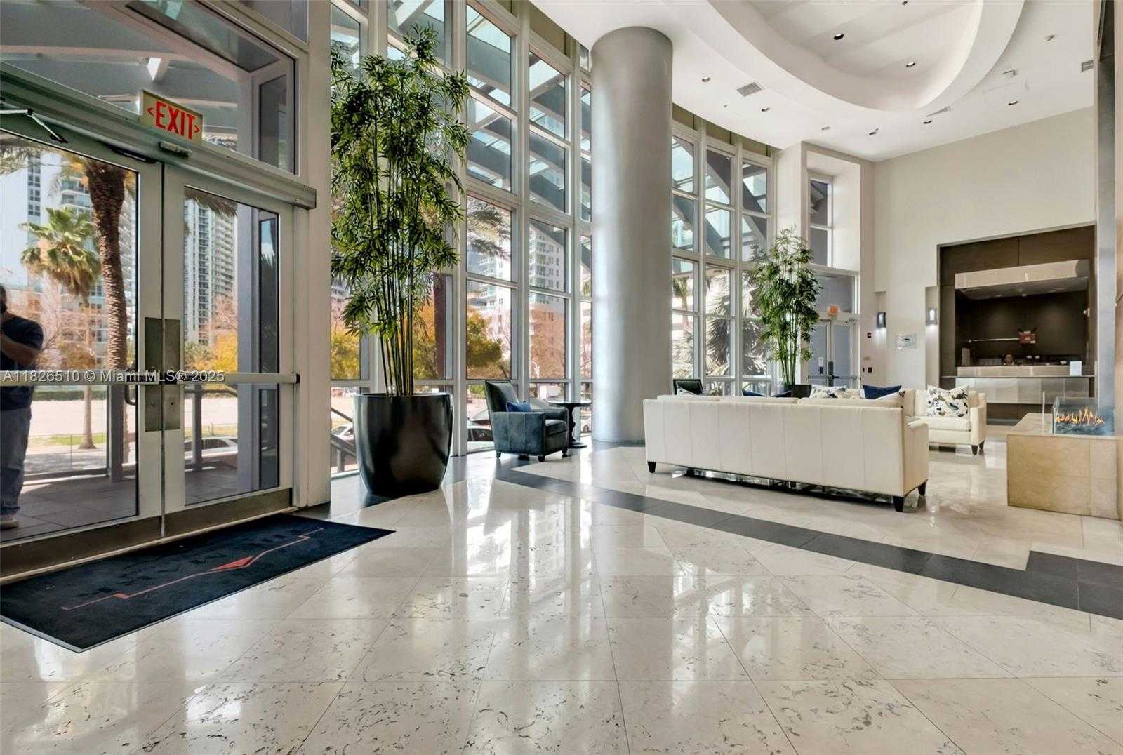 Small Image of 1155 BRICKELL BAY DR #403, Miami Number 32