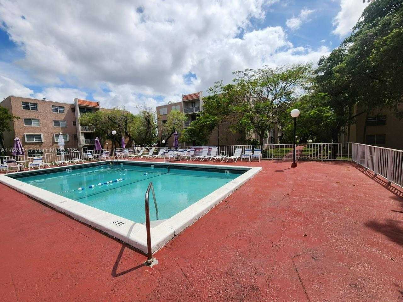 Small Image of 8501 NORTH WEST 8TH ST #301-1, Miami Number 25