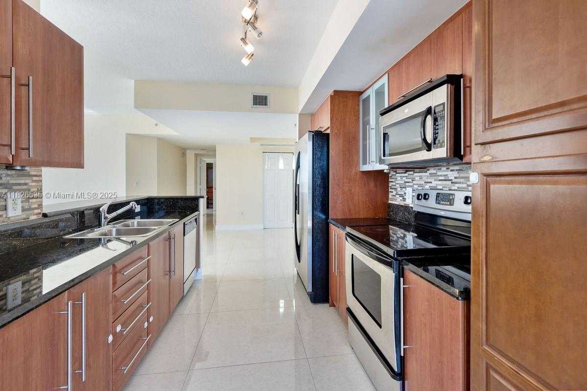 Small Image of 3232 SOUTH WEST 22ND ST #1701, Miami Number 3