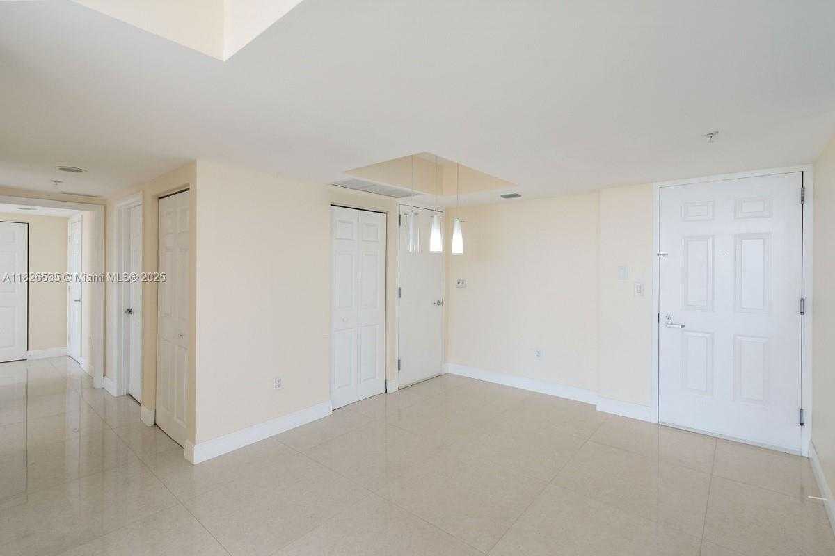 Small Image of 3232 SOUTH WEST 22ND ST #1701, Miami Number 4