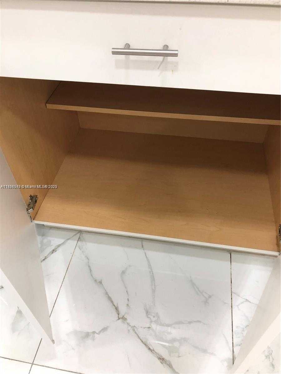 Small Image of 1555 WEST 44TH PL #334, Hialeah Number 24