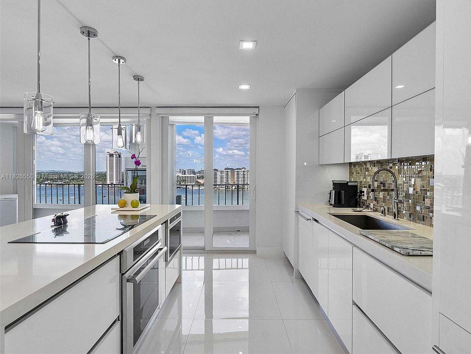 Small Image of 550 SOUTH OCEAN BLVD #1509, Boca Raton Number 12