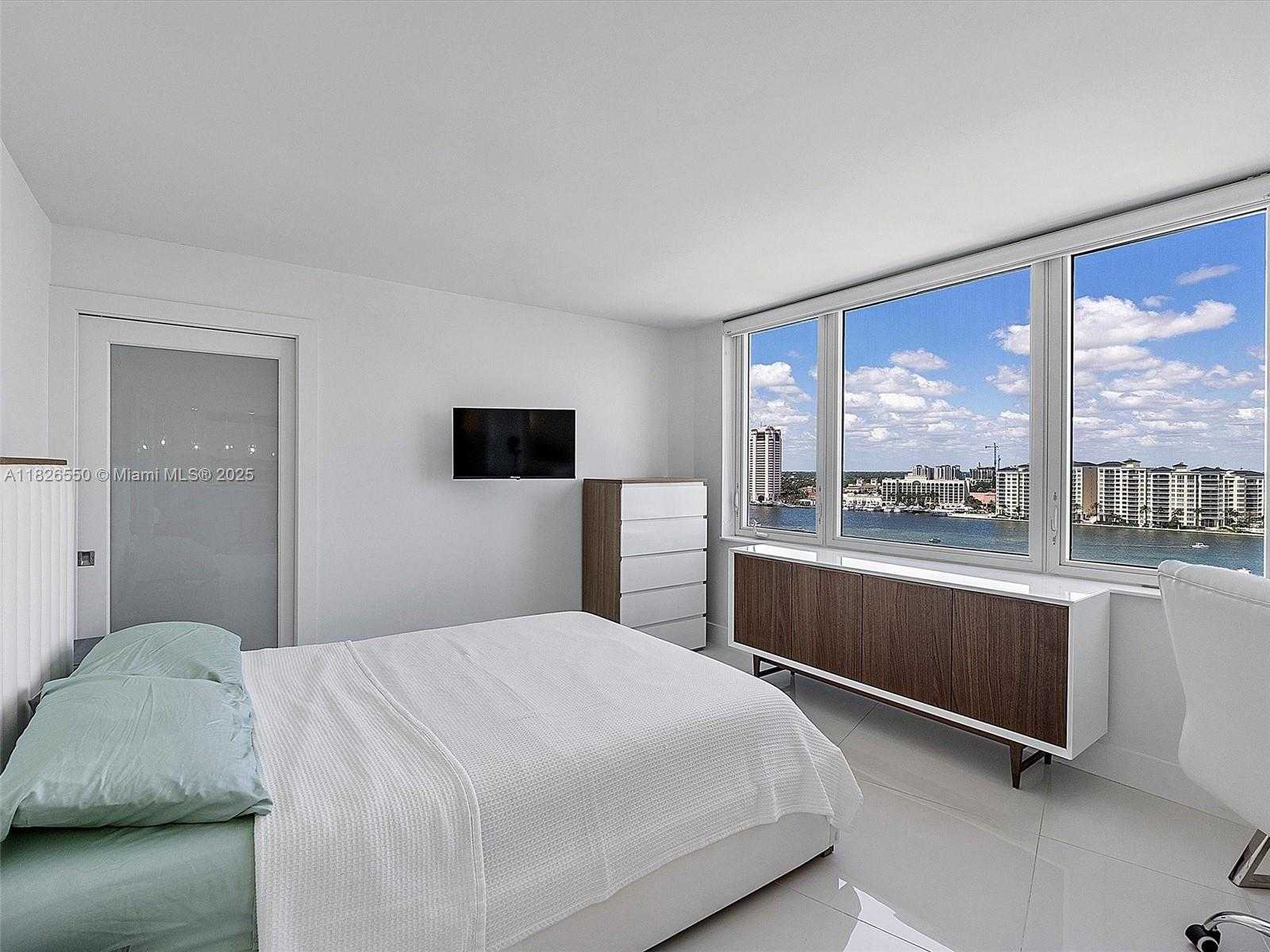 Small Image of 550 SOUTH OCEAN BLVD #1509, Boca Raton Number 19