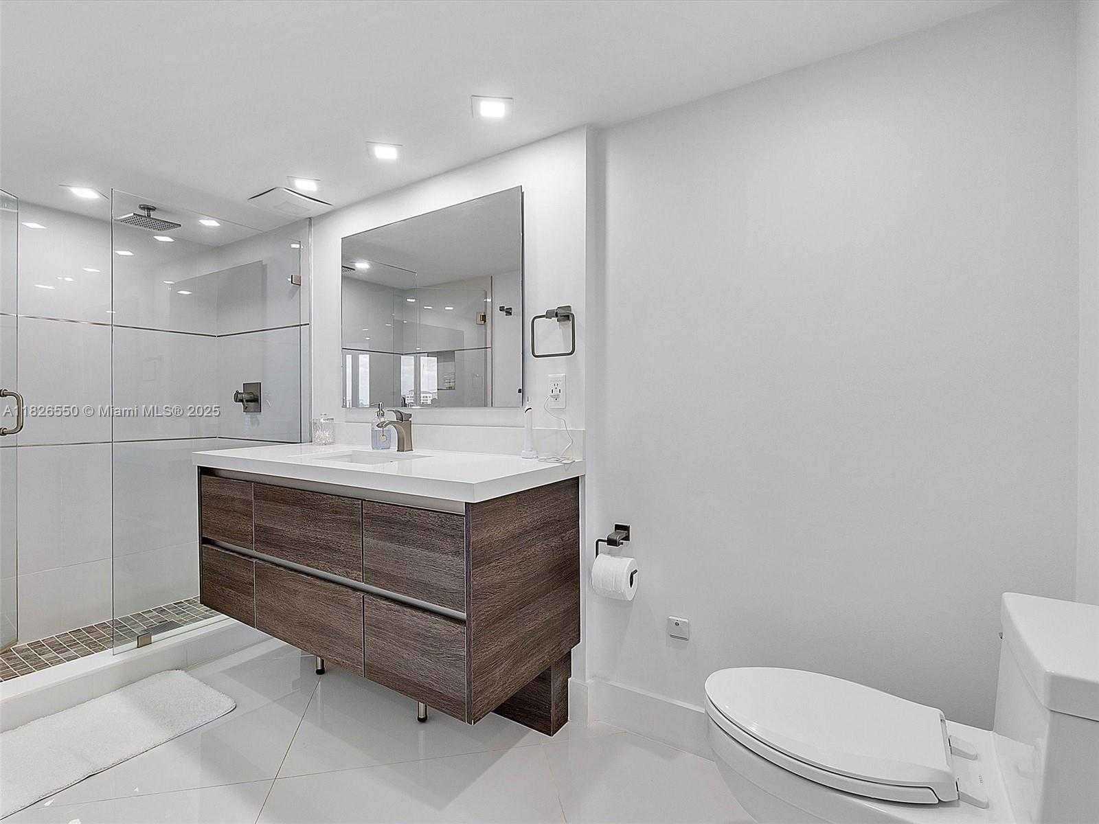 Small Image of 550 SOUTH OCEAN BLVD #1509, Boca Raton Number 21