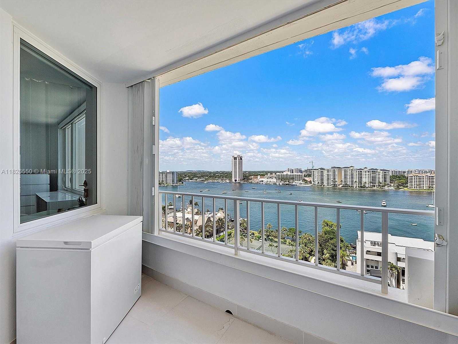 Small Image of 550 SOUTH OCEAN BLVD #1509, Boca Raton Number 27