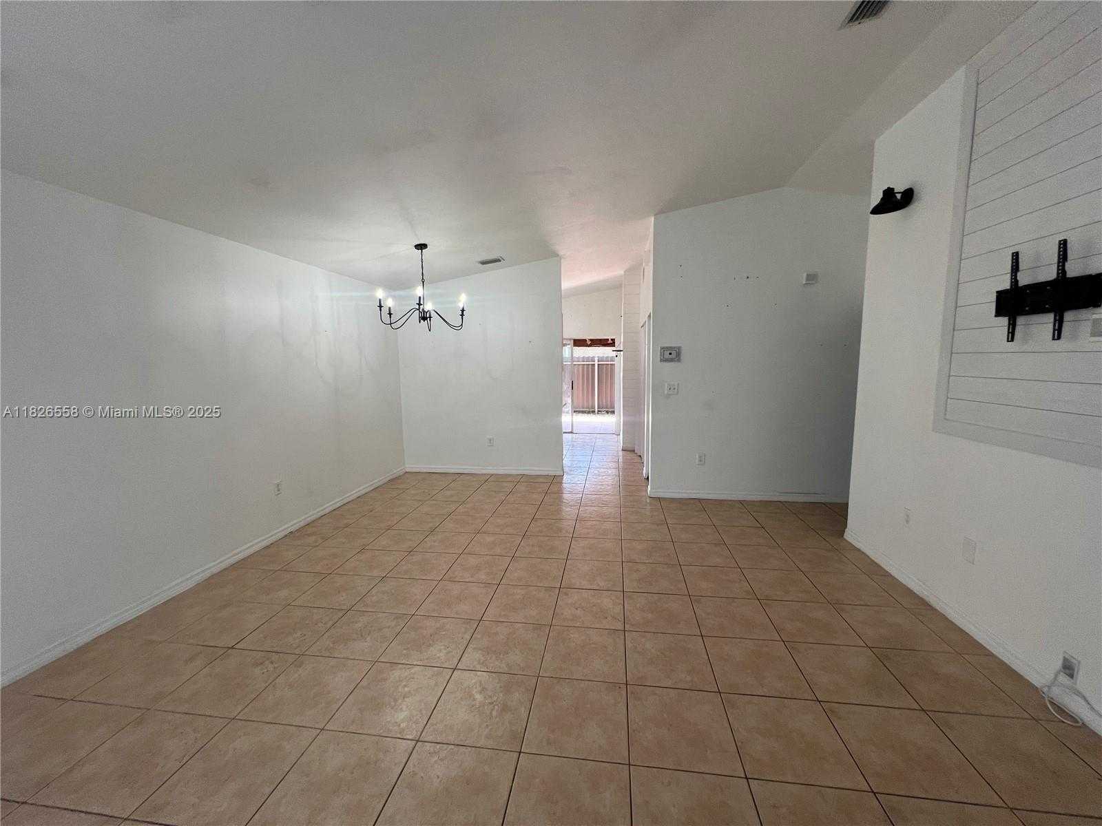 Small Image of 7001 WEST 35TH AVE #181, Hialeah Number 10