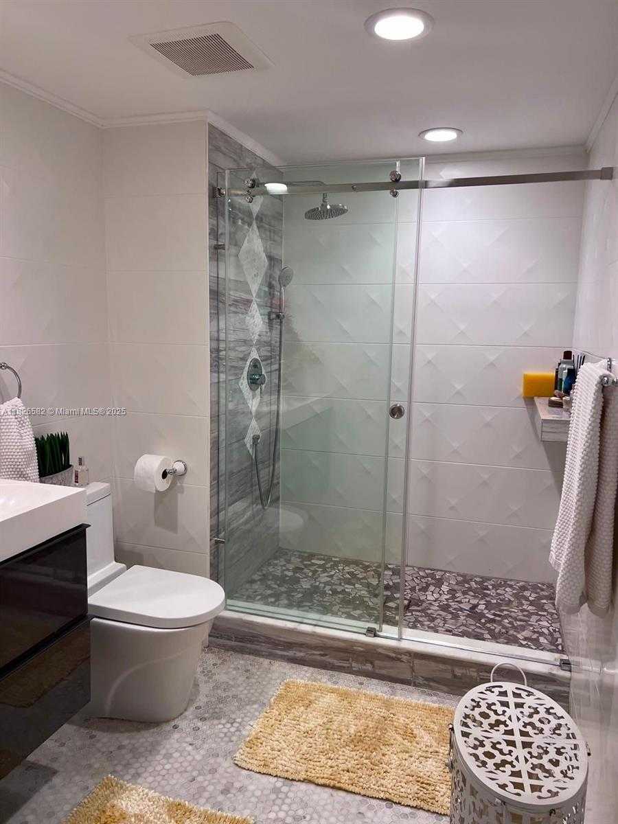 Small Image of 18800 NORTH EAST 29TH AVE #627, Aventura Number 10