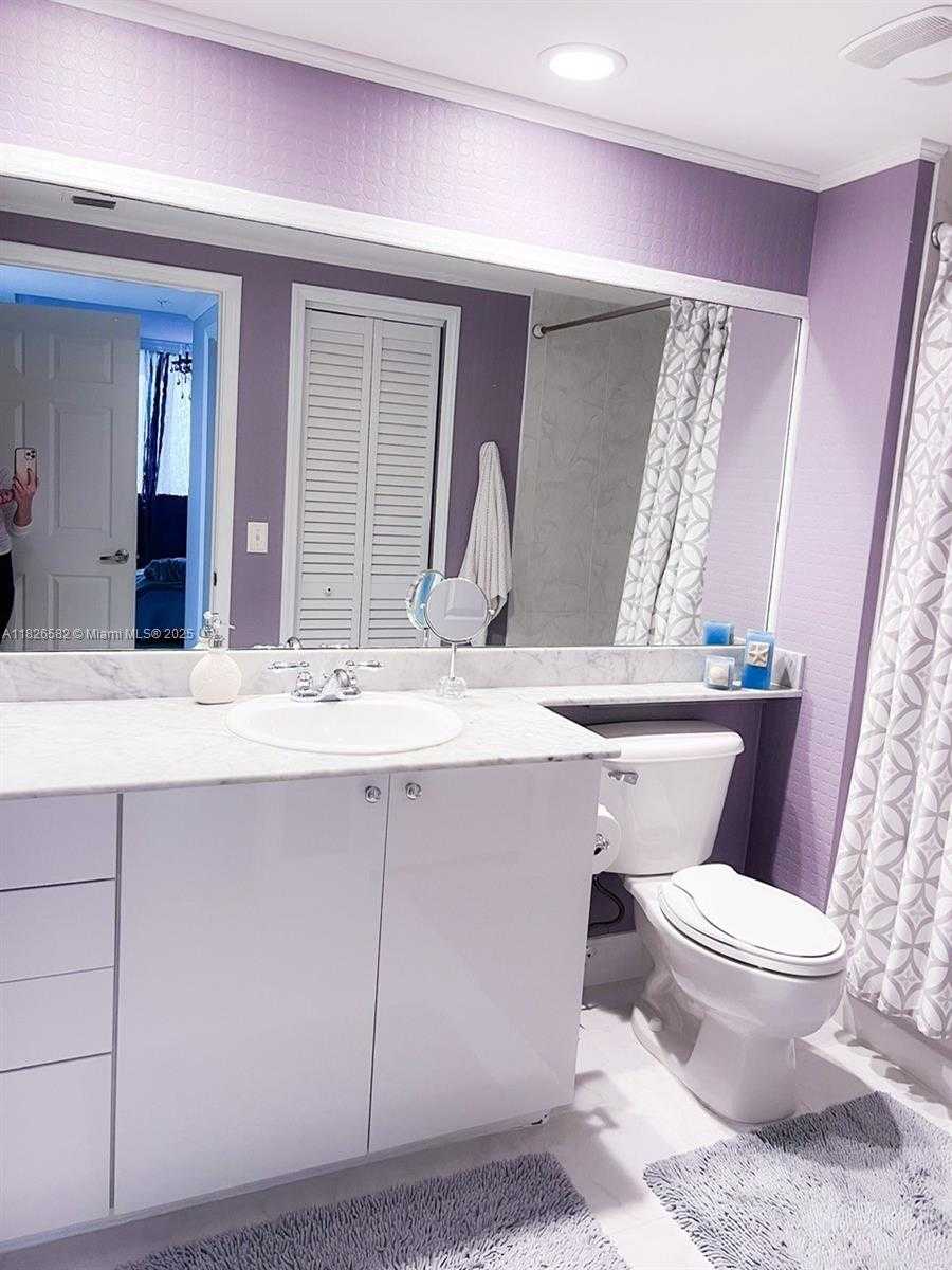 Small Image of 18800 NORTH EAST 29TH AVE #627, Aventura Number 13