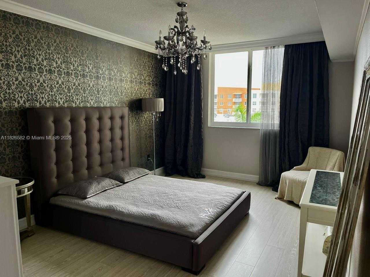Small Image of 18800 NORTH EAST 29TH AVE #627, Aventura Number 5