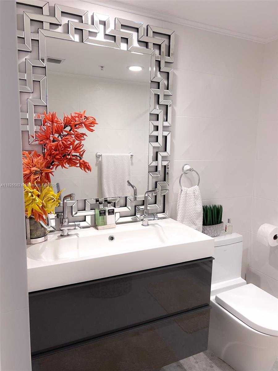 Small Image of 18800 NORTH EAST 29TH AVE #627, Aventura Number 9