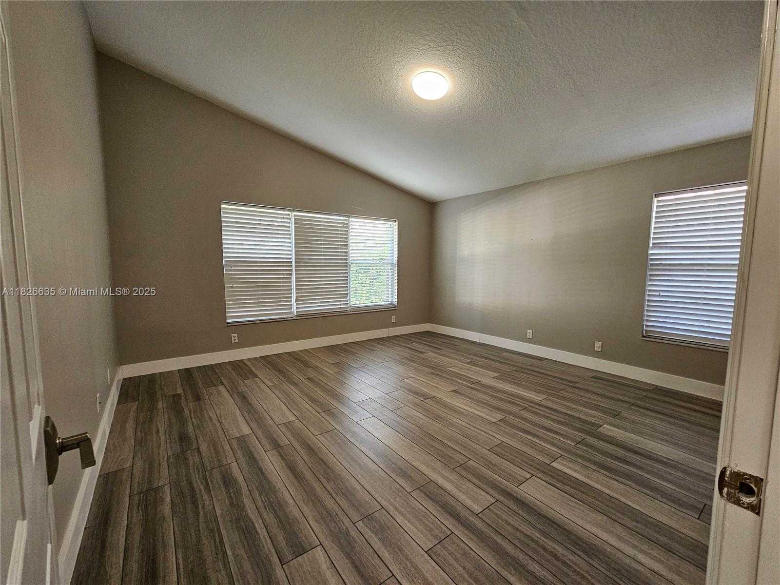 Small Image of 743 SOUTH WEST 190TH AVE #743, Pembroke Pines Number 12