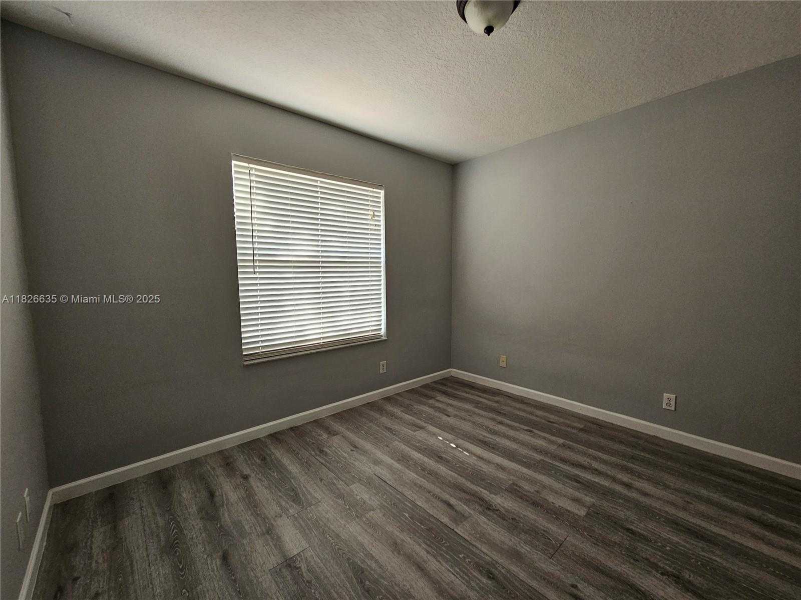 Small Image of 743 SOUTH WEST 190TH AVE #743, Pembroke Pines Number 13