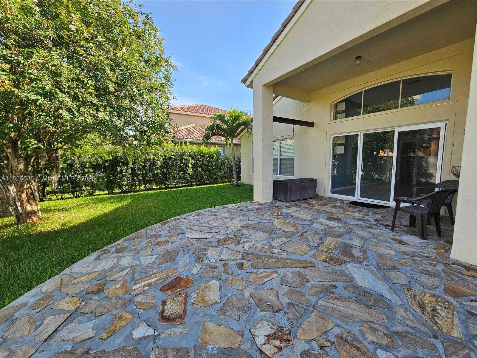 Small Image of 743 SOUTH WEST 190TH AVE #743, Pembroke Pines Number 21