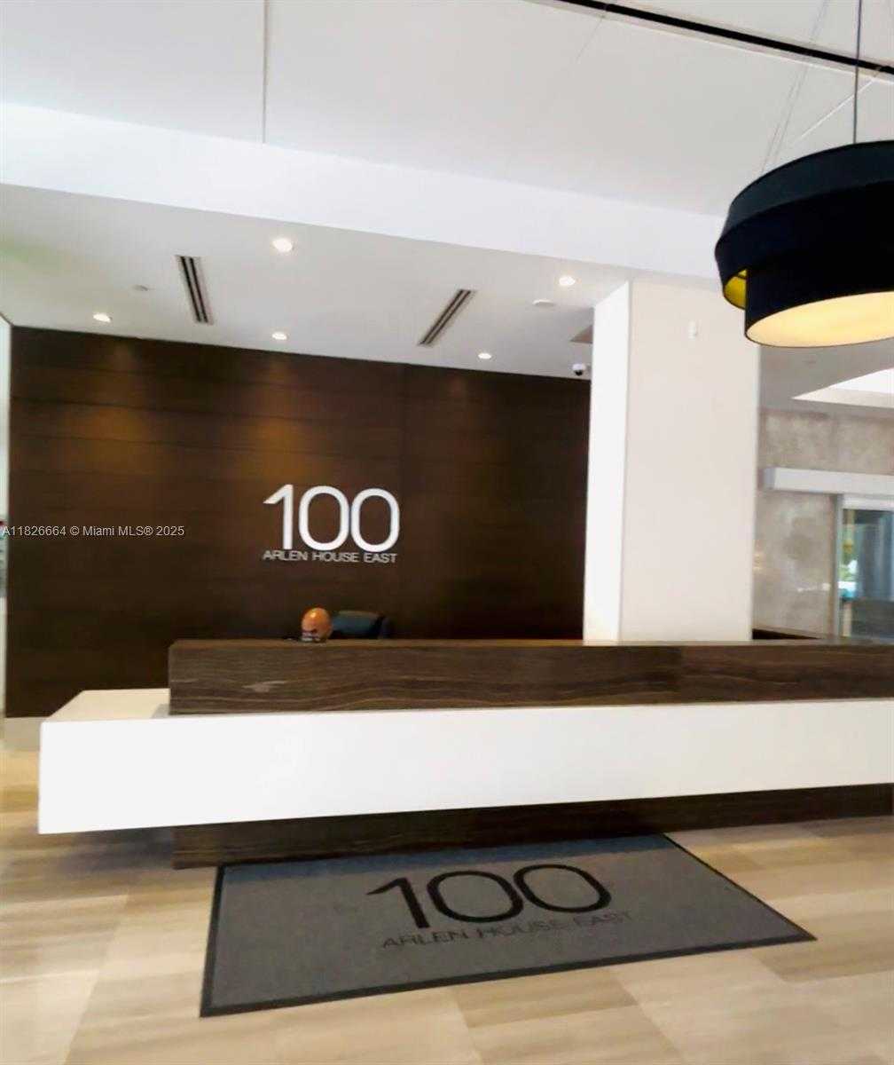 Small Image of 100 BAYVIEW DR #530, Sunny Isles Beach Number 11