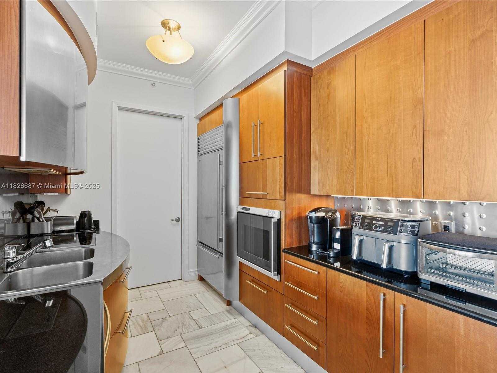 Small Image of 18101 COLLINS AVE #1904, Sunny Isles Beach Number 10