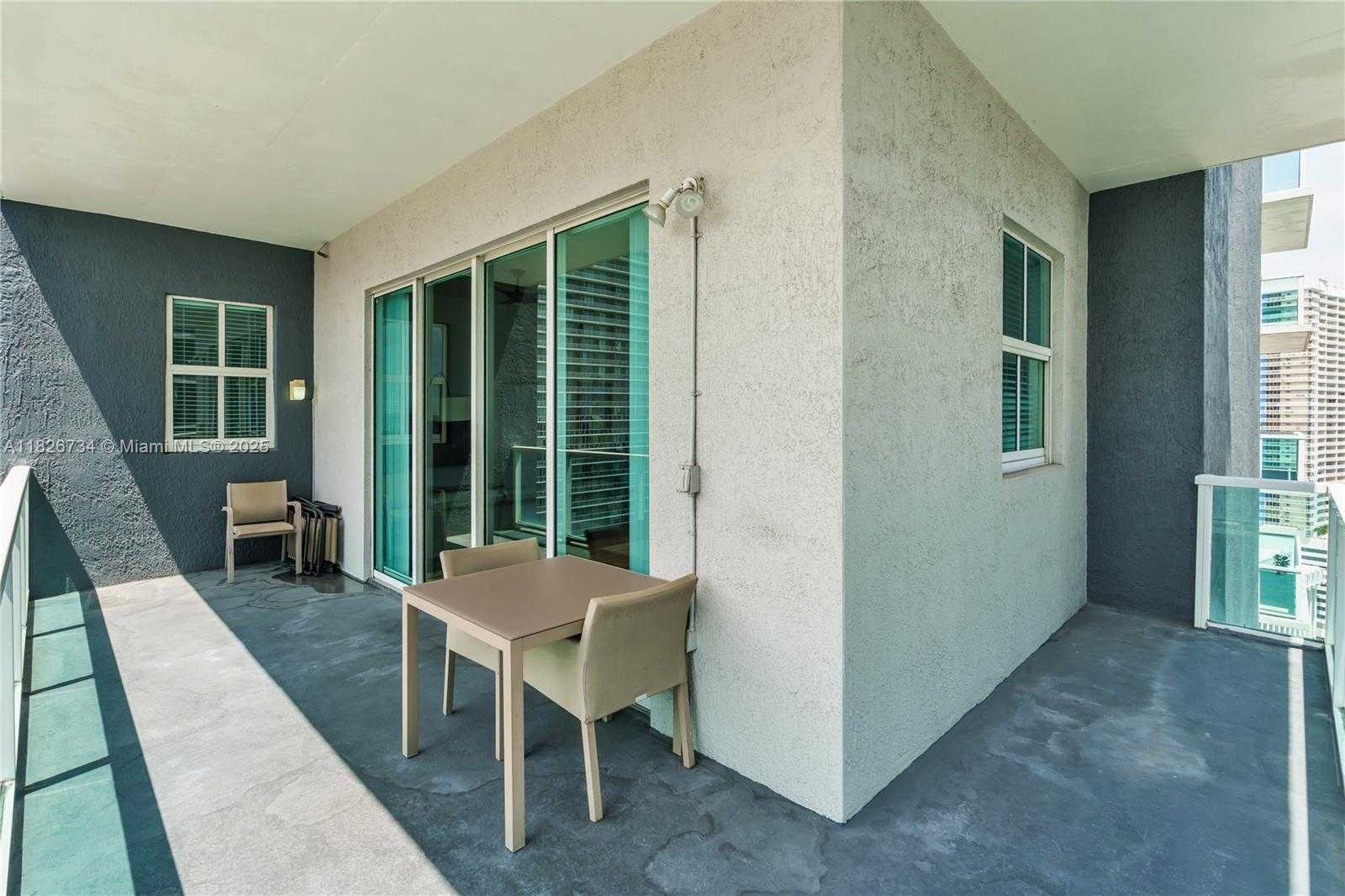 Small Image of 1250 SOUTH MIAMI AVE #2401, Miami Number 13