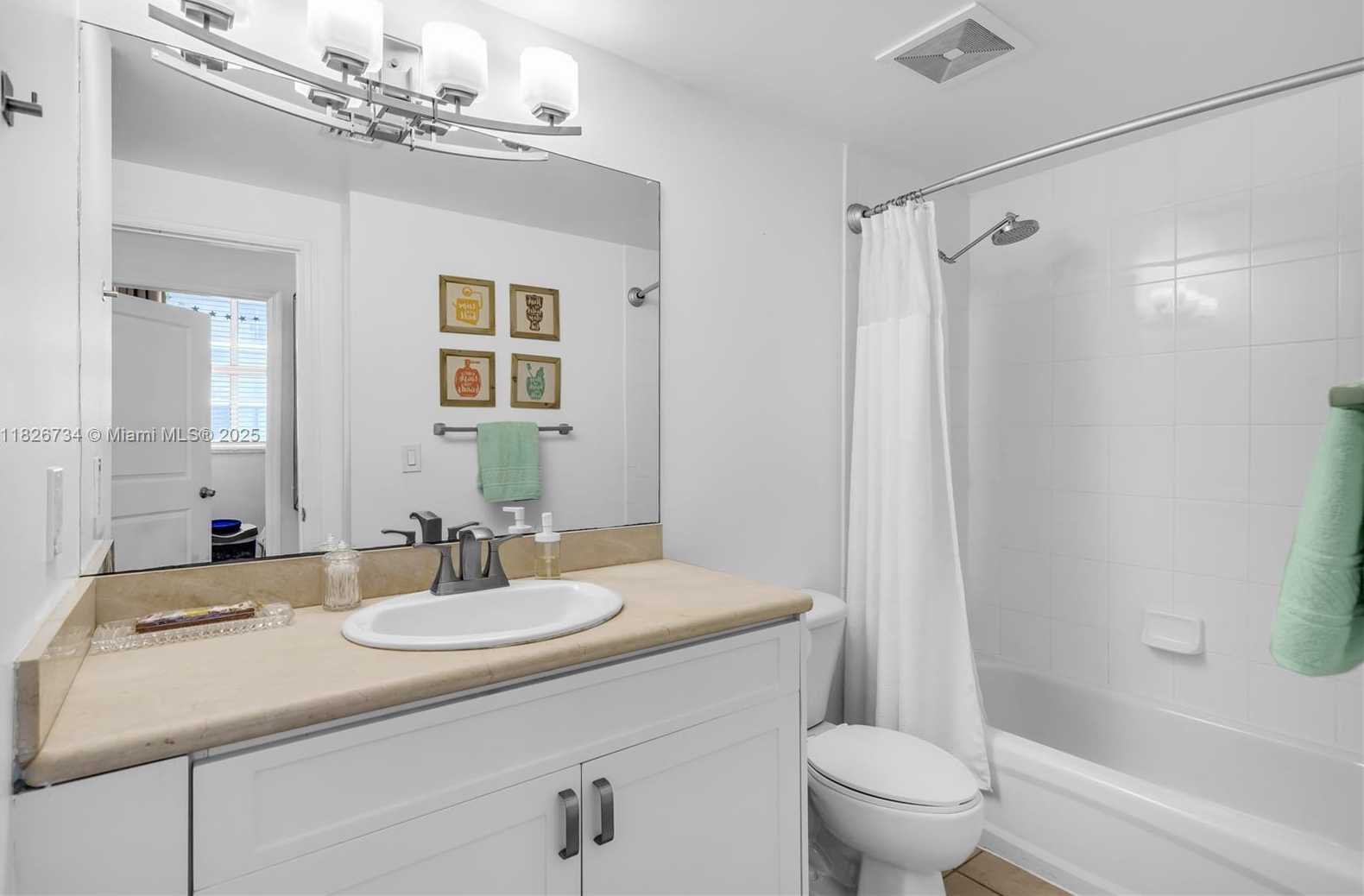 Small Image of 1250 SOUTH MIAMI AVE #2401, Miami Number 22