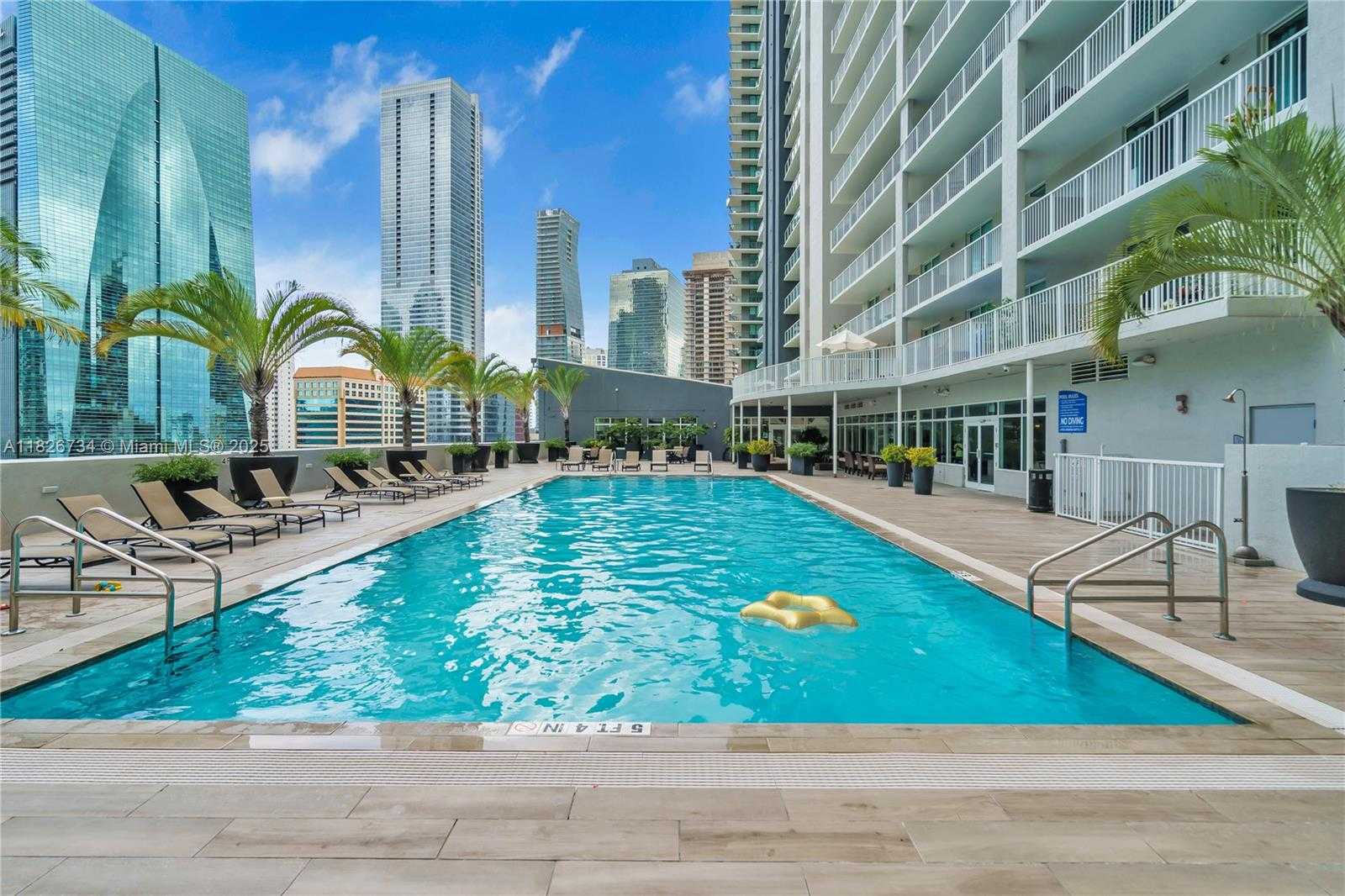 Small Image of 1250 SOUTH MIAMI AVE #2401, Miami Number 24