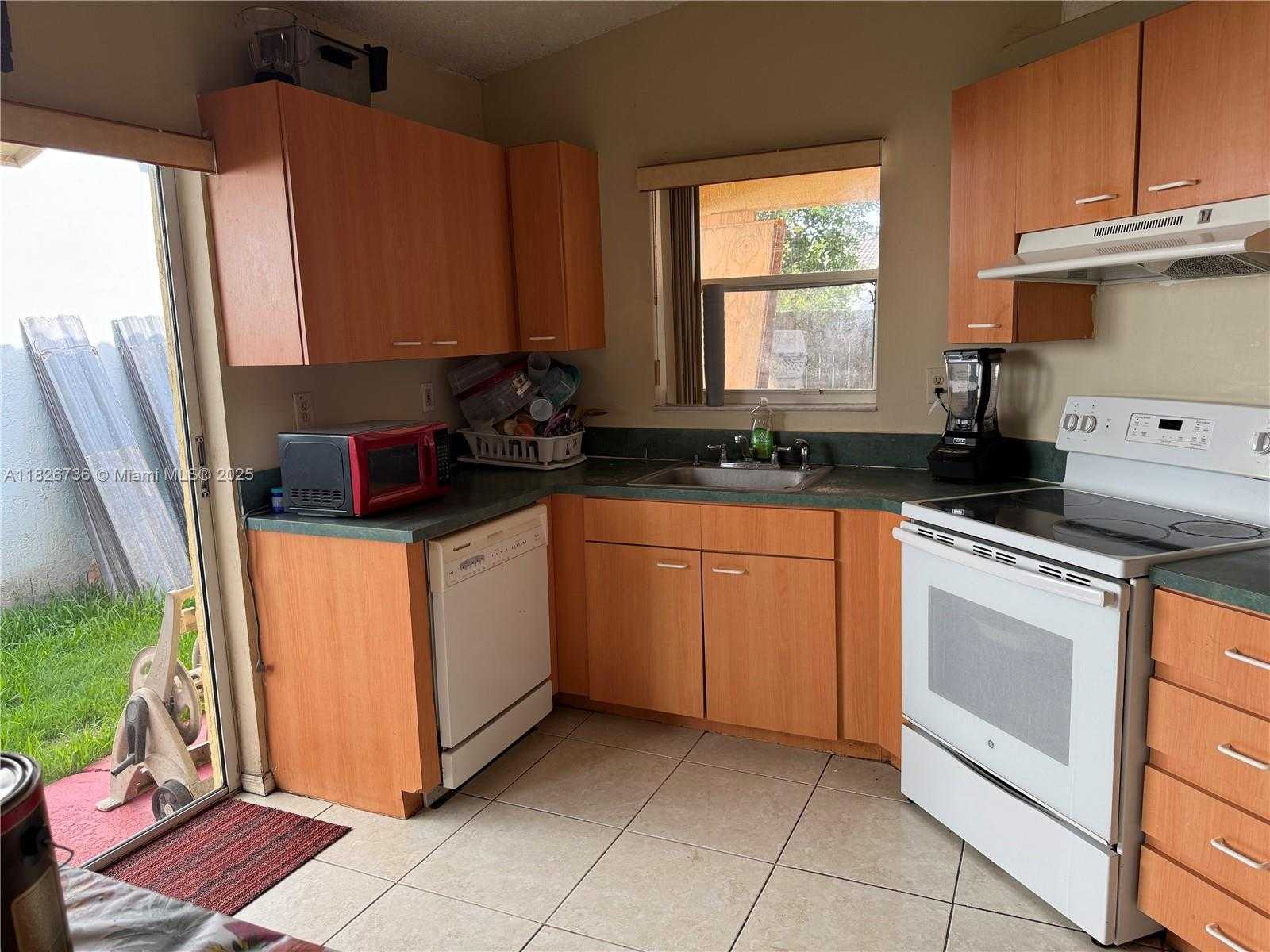 Small Image of 12090 SOUTH WEST 250TH TER, Homestead Number 5