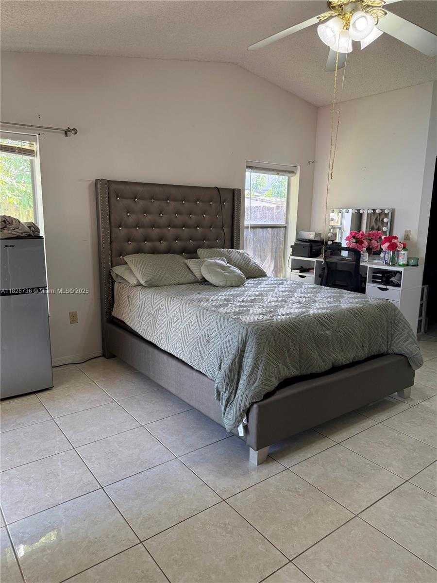 Small Image of 12090 SOUTH WEST 250TH TER, Homestead Number 6