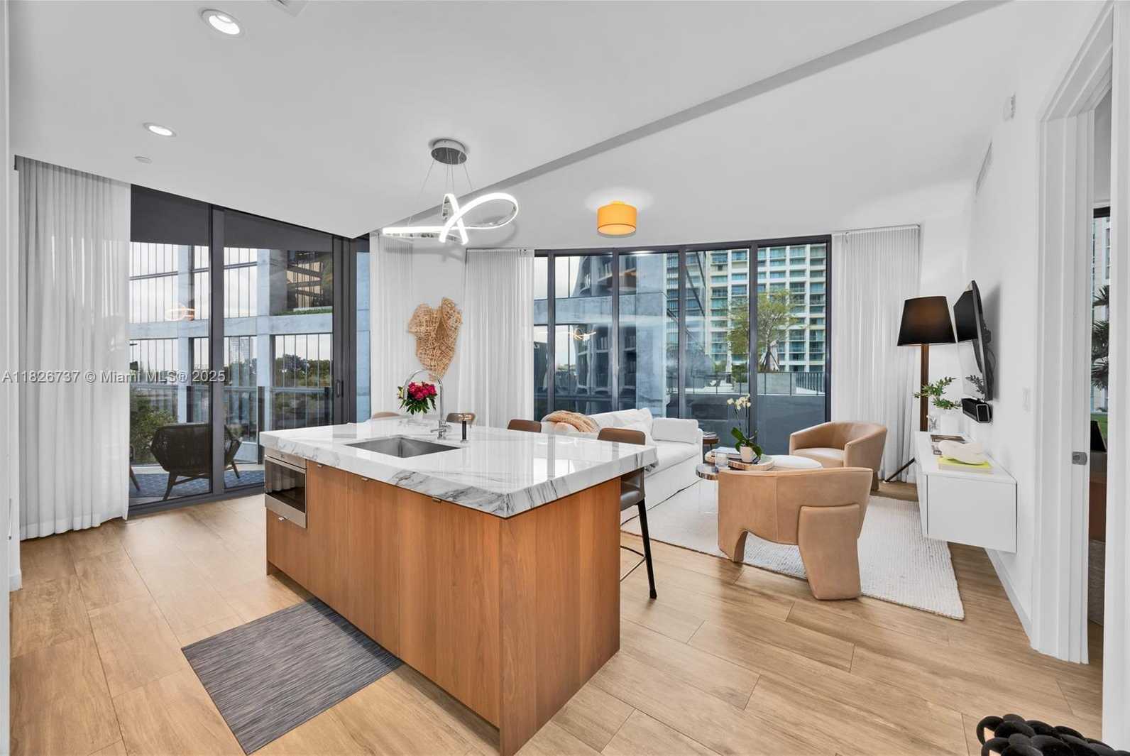 Small Image of 2831 SOUTH BAYSHORE DR #705, Miami Number 2