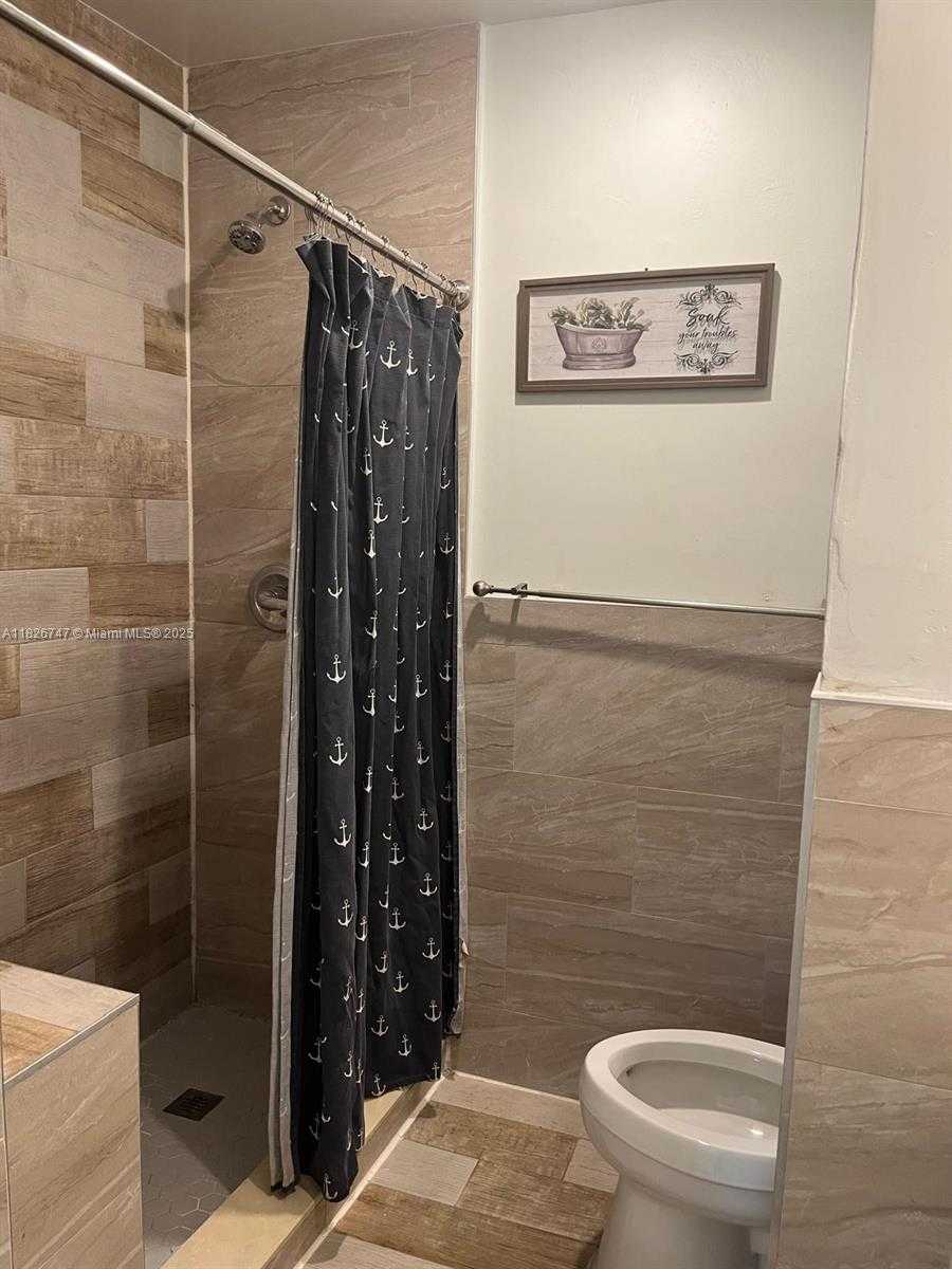 Small Image of 1641 TAFT ST #1N, Hollywood Number 12