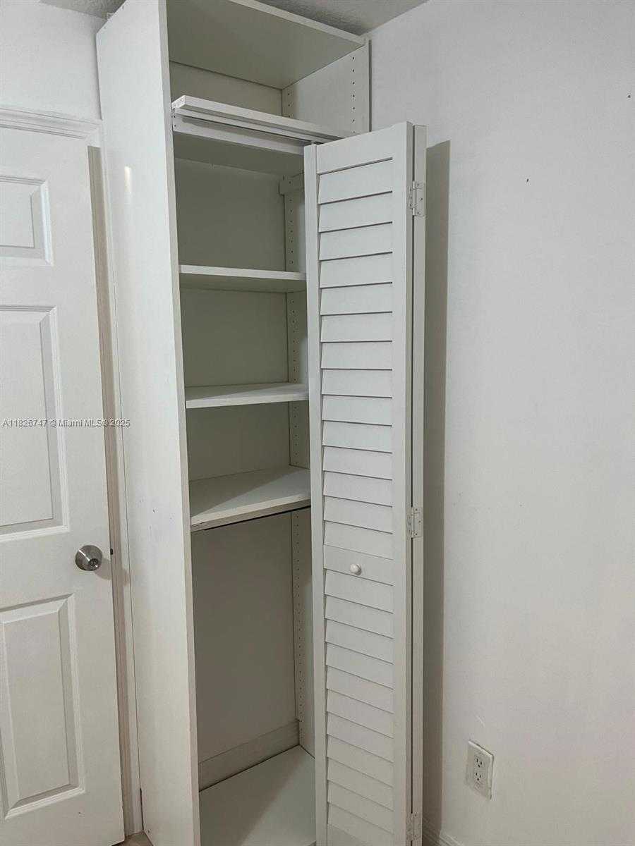 Small Image of 1641 TAFT ST #1N, Hollywood Number 14