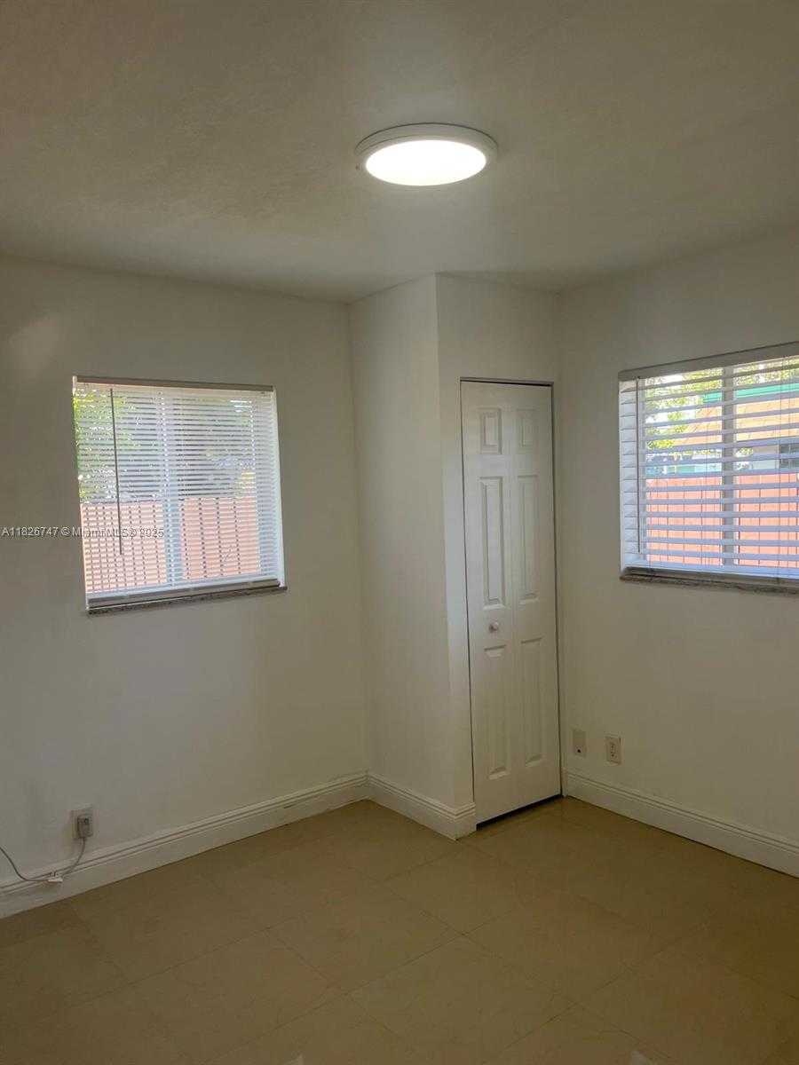 Small Image of 1641 TAFT ST #1N, Hollywood Number 4