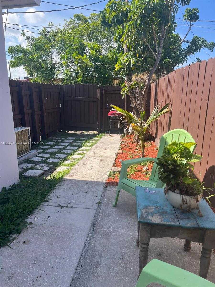 Small Image of 1641 TAFT ST #1N, Hollywood Number 8